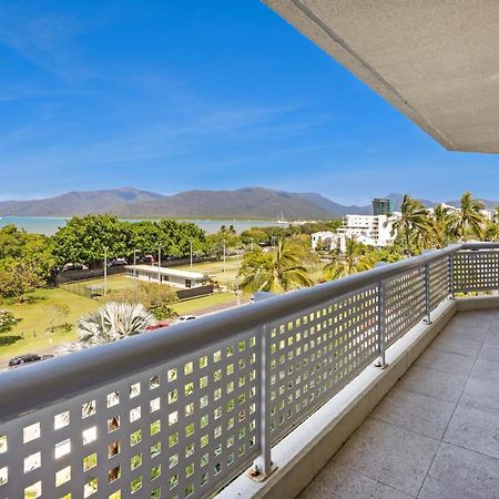 The Lookout At Northshore Tower Apartment Cairns Exterior photo