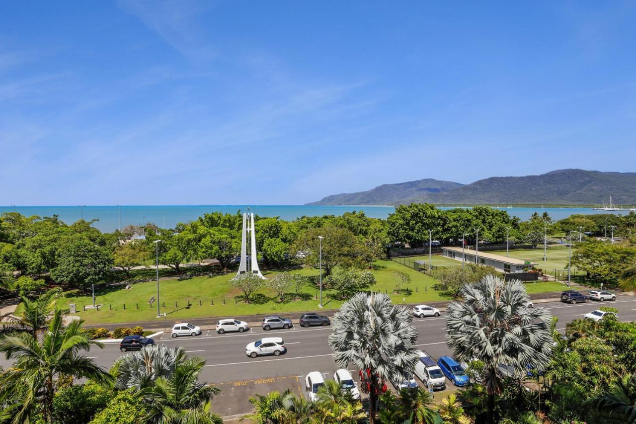 The Lookout At Northshore Tower Apartment Cairns Exterior photo