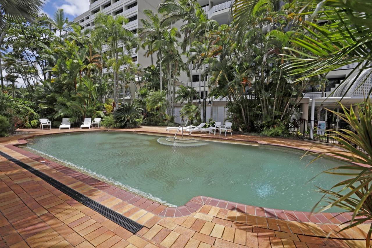 The Lookout At Northshore Tower Apartment Cairns Exterior photo