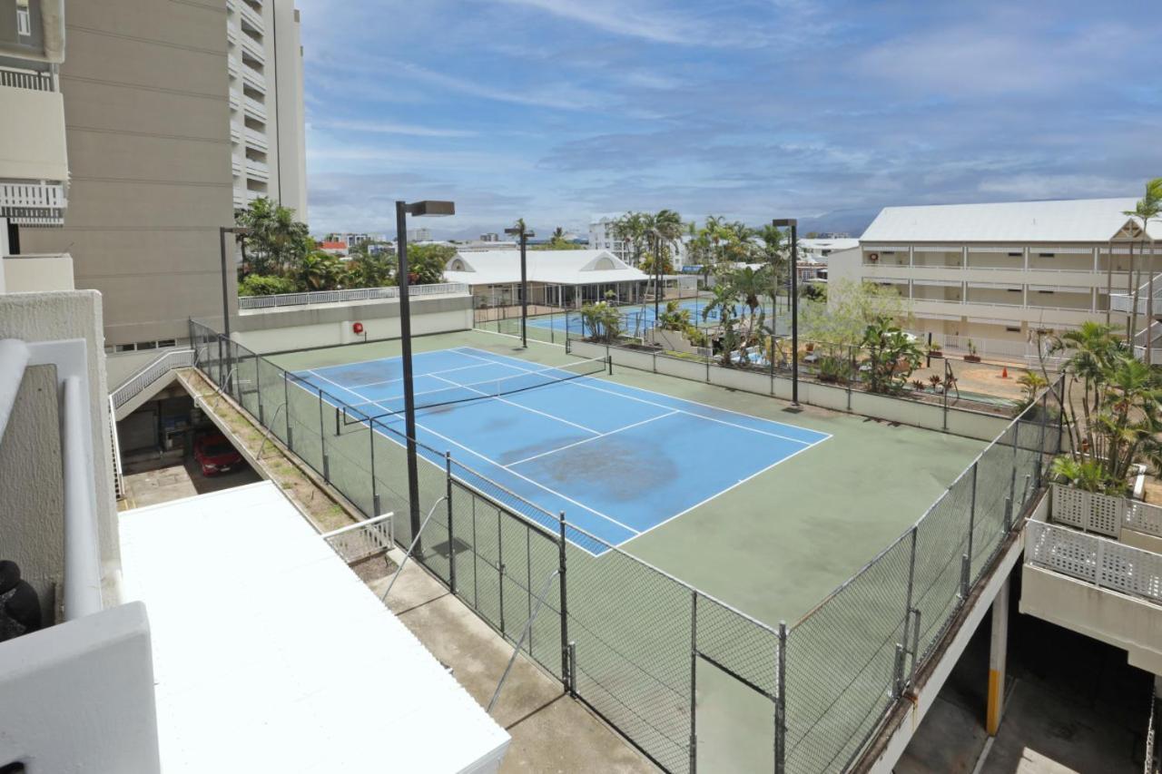 The Lookout At Northshore Tower Apartment Cairns Exterior photo